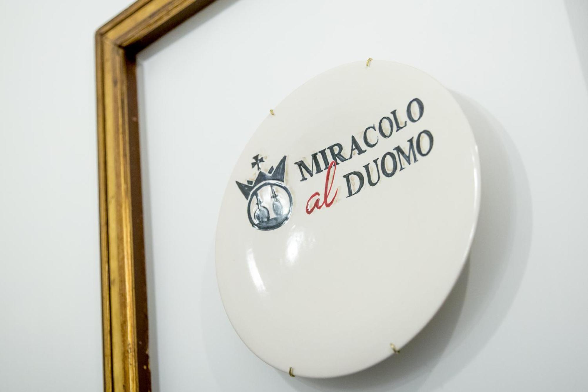 Miracolo Al Duomo Smart Accomodations Nápoly Kültér fotó